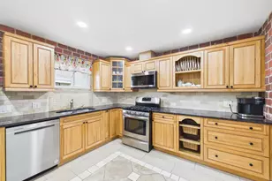 442 Gaylin Ct, Bensenville, IL 60106 - Photo 12