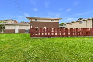 442 Gaylin Ct, Bensenville, IL 60106 - Photo 54