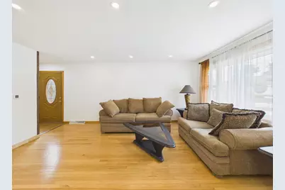 442 Gaylin Court, Bensenville, IL 60106 - Photo 4