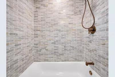 579 Dawes Avenue, Glen Ellyn, IL 60137 - Photo 18