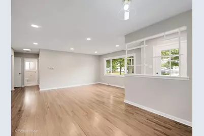 579 Dawes Avenue, Glen Ellyn, IL 60137 - Photo 6