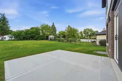 134 Holly Avenue, Darien, IL 60561 - Photo 30