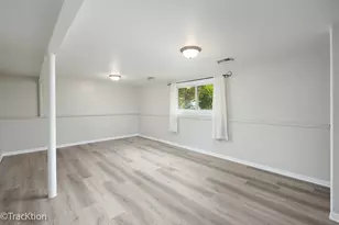 7208 Sprucewood Ave, Woodridge, IL 60517 - Photo 16