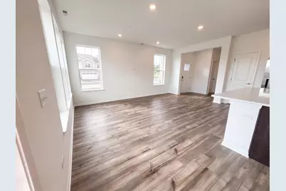 643 Cassia Court, Crystal Lake, IL 60012 - Photo 18