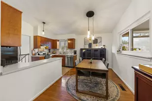 406 S Williston St, Wheaton, IL 60187 - Photo 8