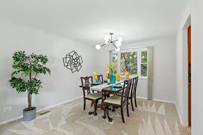 31 S Salem Drive, Schaumburg, IL 60193 - Photo 6