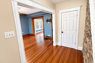 213 S Swift St, Winnebago, IL 61088 - Photo 8
