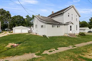 626 E Howard St, Pontiac, IL 61764 - Photo 54