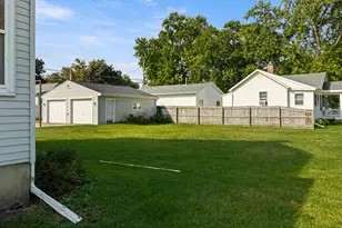 626 E Howard St, Pontiac, IL 61764 - Photo 56