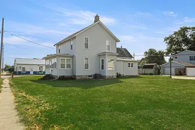626 E Howard Street, Pontiac, IL 61764 - Photo 54