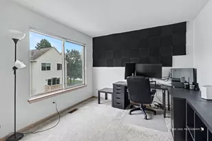 18639 W Sterling Ct, Grayslake, IL 60030 - Photo 12