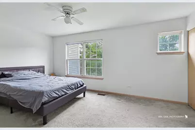 18639 W Sterling Court, Grayslake, IL 60030 - Photo 10