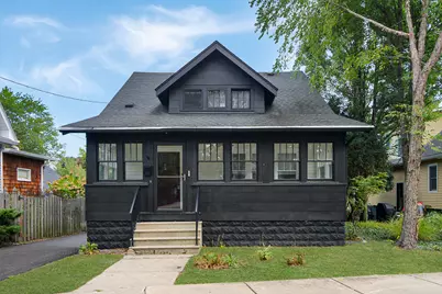 724 S 5th Street, Saint Charles, IL 60174 - Photo 1
