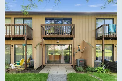 20 Saint Thomas Colony Street #5, Fox Lake, IL 60020 - Photo 2