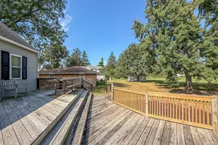 417 W Garfield Ave, Cissna Park, IL 60924 - Photo 30