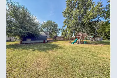 417 W Garfield Avenue, Cissna Park, IL 60924 - Photo 34