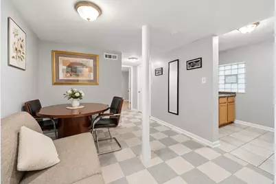 7949 S Marquette Avenue, Chicago, IL 60617 - Photo 14