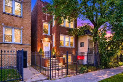 7949 S Marquette Avenue, Chicago, IL 60617 - Photo 1