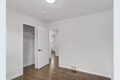 10816 Fletcher Avenue, Melrose Park, IL 60164 - Photo 12