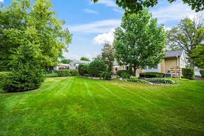 3014 N Dryden Place, Arlington Heights, IL 60004 - Photo 18