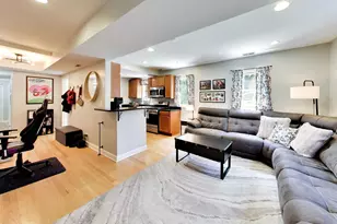 6301 N Talman Ave, Chicago, IL 60659 - Photo 4