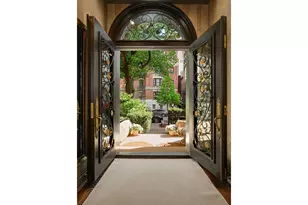 32 E Bellevue Pl, Chicago, IL 60611 - Photo 2