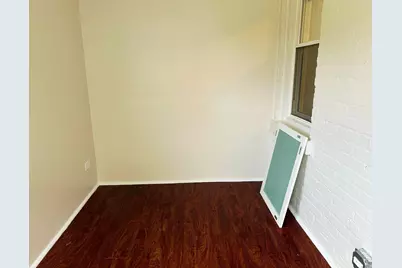 4952 Hull Street #2E, Skokie, IL 60077 - Photo 4