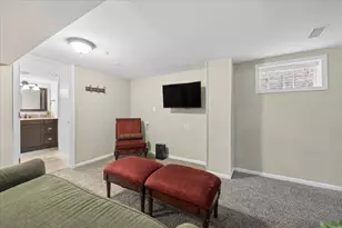 2416 Nathaniel Pl, Evanston, IL 60202 - Photo 14