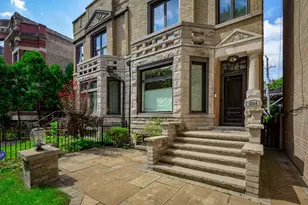 4334 N Kenmore Ave, Chicago, IL 60613 - Photo 1