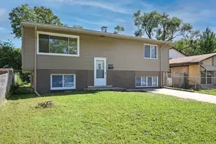 16607 Paulina St, Markham, IL 60428 - Photo 1