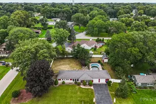 1218 Oakleaf Ave, McHenry, IL 60051 - Photo 42