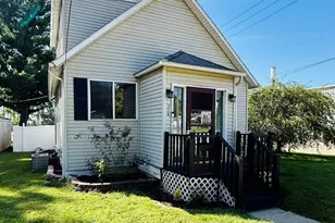 334 N 14th St, Rochelle, IL 61068 - Photo 2