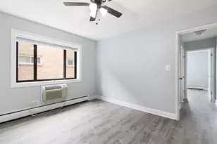 6826 N Ridge Blvd, Chicago, IL 60645 - Photo 8