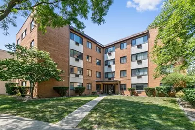 6826 N Ridge Boulevard #204, Chicago, IL 60645 - Photo 1
