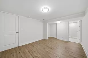 8113 S Campbell Ave, Chicago, IL 60652 - Photo 32