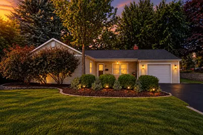 60 E Terra Cotta Avenue, Crystal Lake, IL 60014 - Photo 2