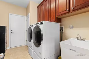 3572 Adler Ct, Mundelein, IL 60060 - Photo 18