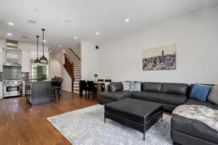 2242 N Seminary Ave, Chicago, IL 60614 - Photo 6