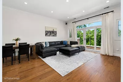 2242 N Seminary Avenue #3, Chicago, IL 60614 - Photo 4