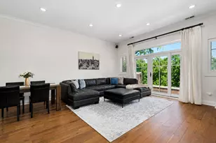 2242 N Seminary Ave, Chicago, IL 60614 - Photo 4