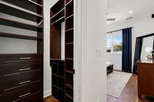 2242 N Seminary Ave, Chicago, IL 60614 - Photo 10