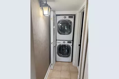 1627 N Windsor Drive #305, Arlington Heights, IL 60004 - Photo 22