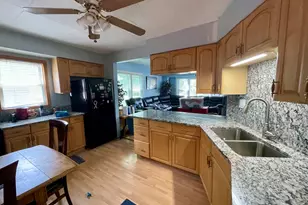 1205 Fulton Ave, Winthrop Harbor, IL 60096 - Photo 4