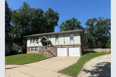 311 Robinhood Court, Bolingbrook, IL 60440 - Photo 2