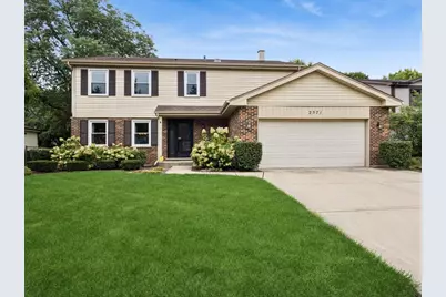 2571 N Douglas Avenue, Arlington Heights, IL 60004 - Photo 1