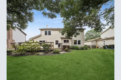 2571 N Douglas Avenue, Arlington Heights, IL 60004 - Photo 22