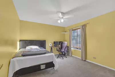 206 Albert Drive, Vernon Hills, IL 60061 - Photo 22