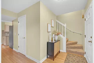 206 Albert Drive, Vernon Hills, IL 60061 - Photo 4