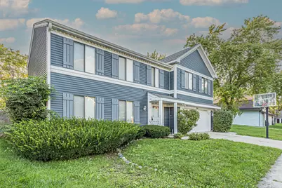 206 Albert Drive, Vernon Hills, IL 60061 - Photo 2