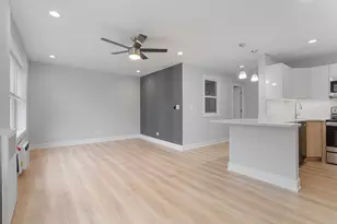 7070 N Sheridan Ave, Chicago, IL 60626 - Photo 4
